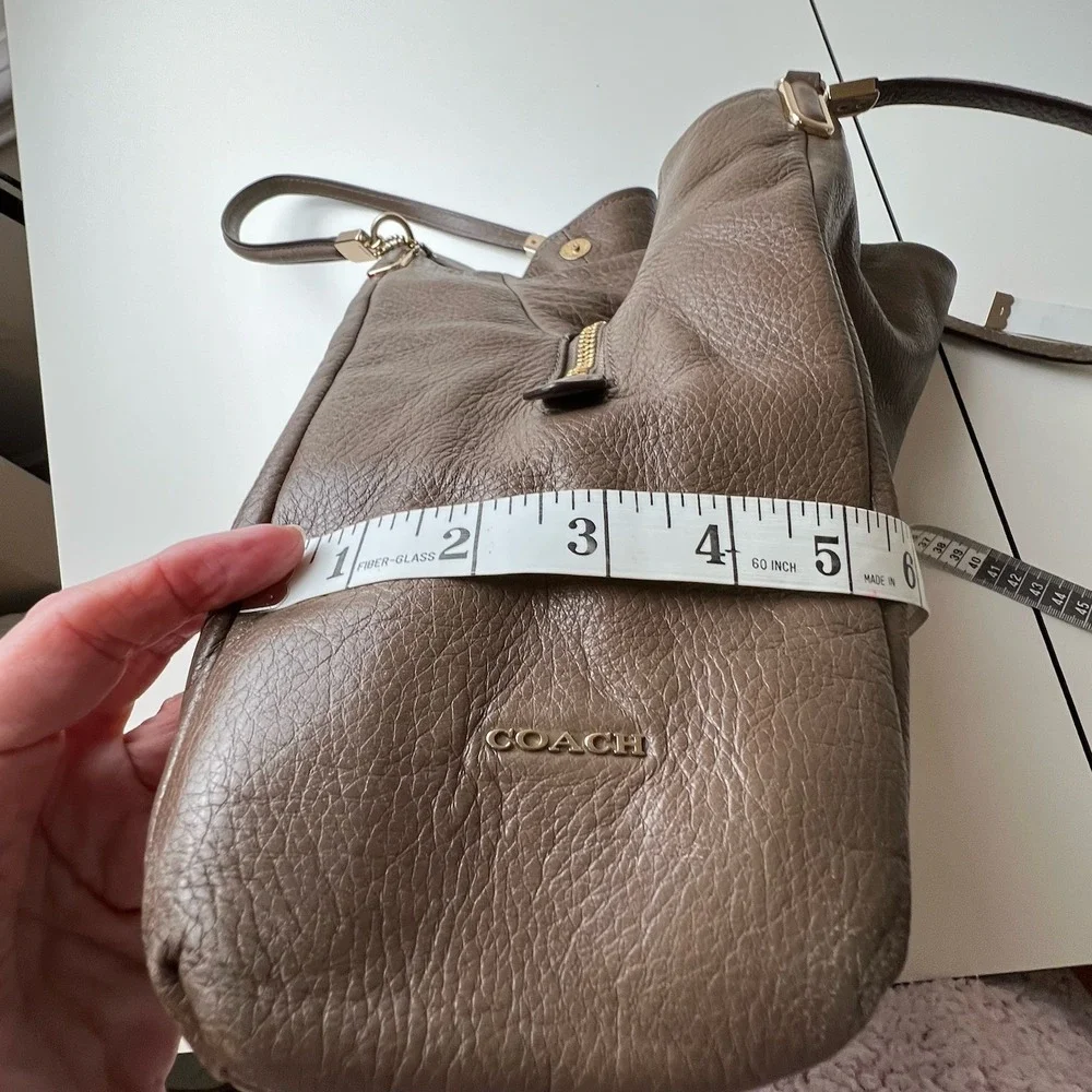 Coach Madison Pebble Taupe/Brown Large Leather Shoulder Bag Minimalist